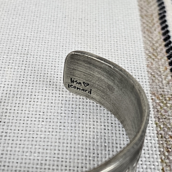 LISA LEONARD Designs Let Love Grow Pewter Cuff Bracelet - Picture 7 of 12